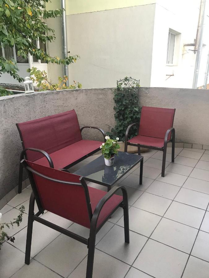 SlănicGarsoniera Mandrilorアパートメント エクステリア 写真